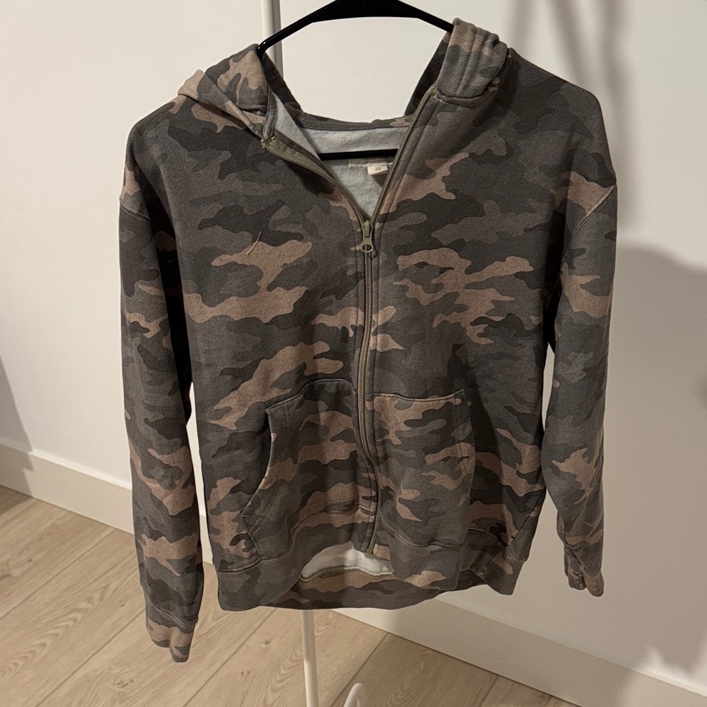 Cloud soft, XS Camouflage Zip-Up Hoodie in Olive and Taupe